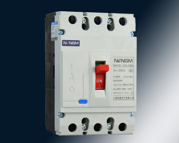 NMCM1系列塑料外殼式斷路器（以下簡(jiǎn)稱(chēng)斷路器），額定絕緣電壓為800V．適用于交流50Hz．額定工作電壓至690V．額定工作電流從10A至1250A的配電網(wǎng)絡(luò)…